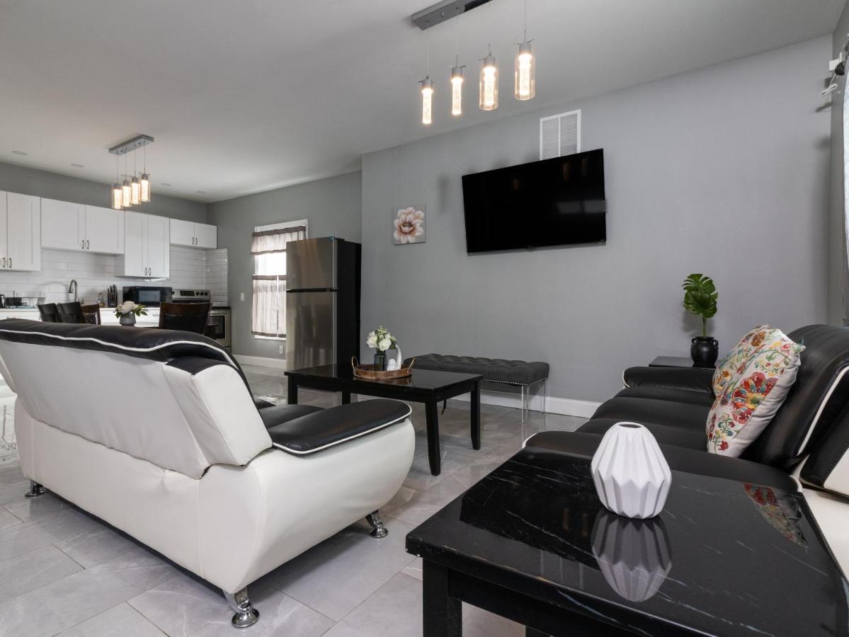Lovely 4Br Near The Falls And Casino Niagara Falls Exterior photo