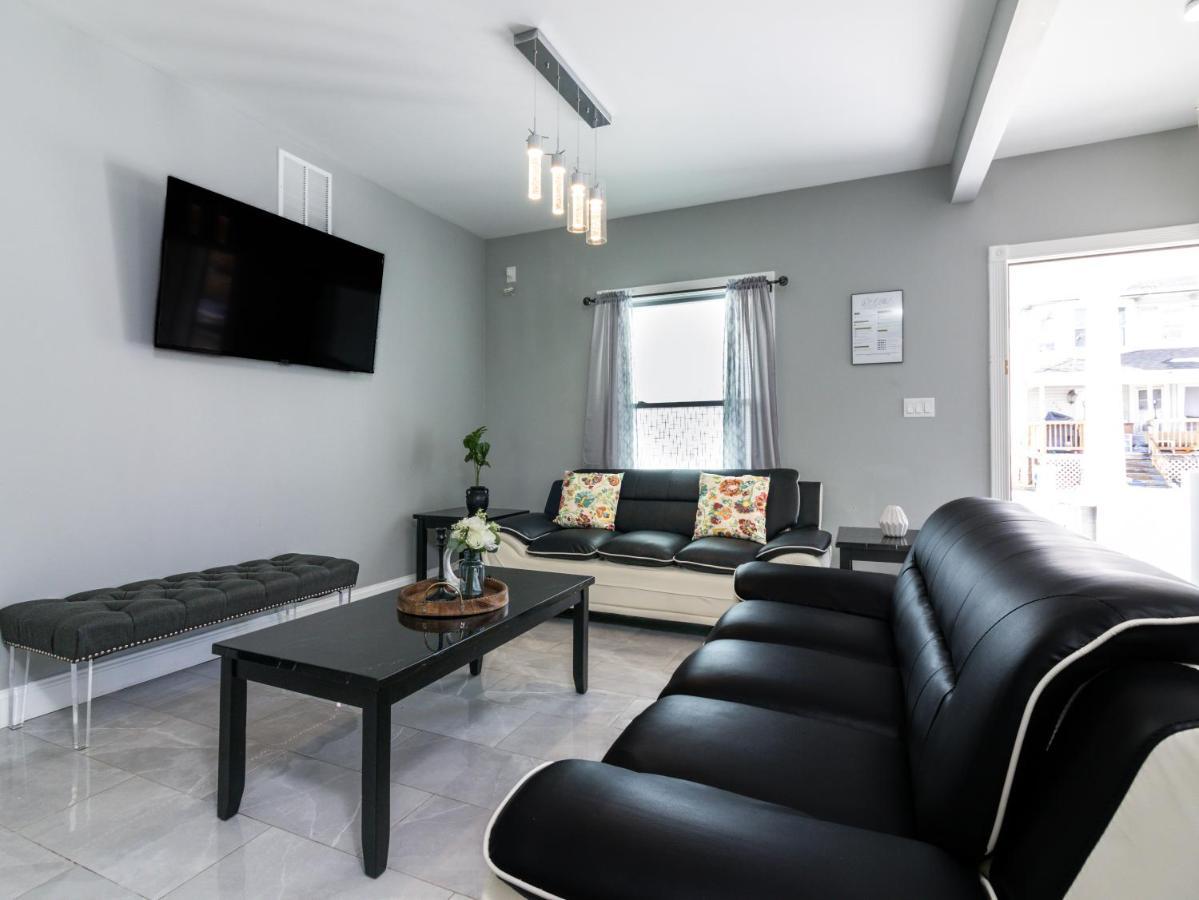 Lovely 4Br Near The Falls And Casino Niagara Falls Exterior photo